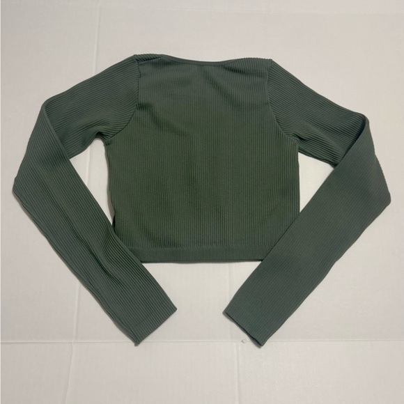 Stylish Olive Ribbed Crop Top - Picture 5 of 5
